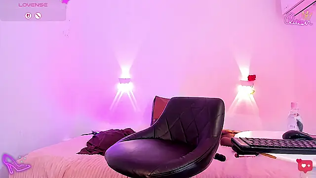 Sol Vanegas online show from February 22, 12:45 am