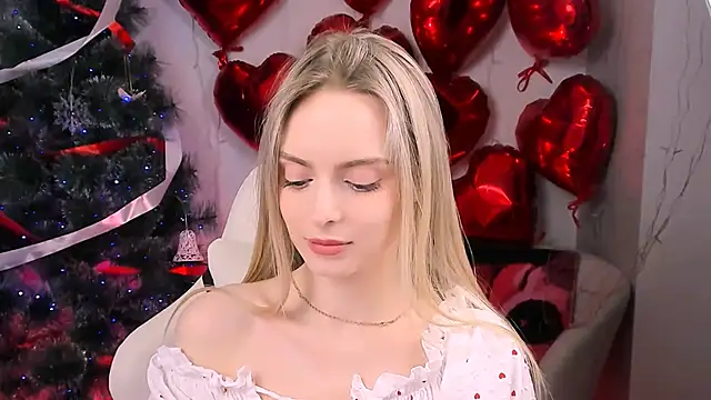 JuliaBrewwer online show from February 13, 4:14 pm