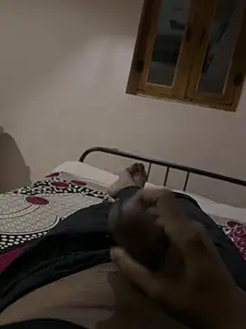 Snapshot of tippytop_311 chatting on October 5, 7:56 pm tippytop 311 online show from October 5, 7:56 pm