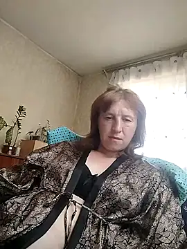 Snapshot of Flower2931 chatting on May 11, 7:58 am Flower2931 online show from May 11, 7:58 am
