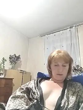 Snapshot of Flower2931 chatting on June 5, 7:30 pm Flower2931 online show from June 5, 7:30 pm