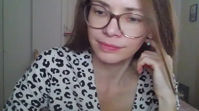 Snapshot of SEA_Dream chatting on March 5, 5:14 am SEA Dream online show from March 5, 5:14 am