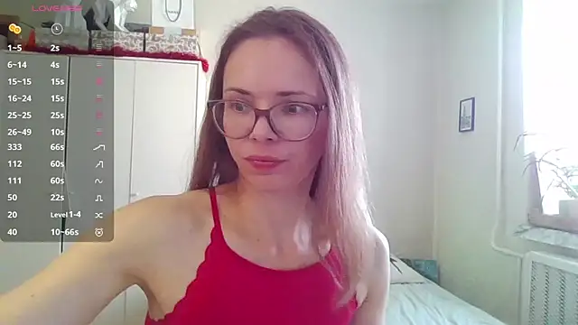 Snapshot of SEA_Dream chatting on March 31, 8:04 am SEA Dream online show from March 31, 8:04 am