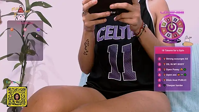 Nocturnawitch online show from November 6, 3:02 pm