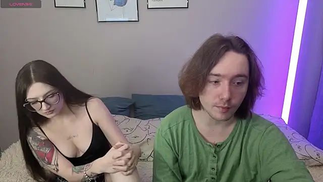 ellen and danny online show from February 10, 5:17 pm