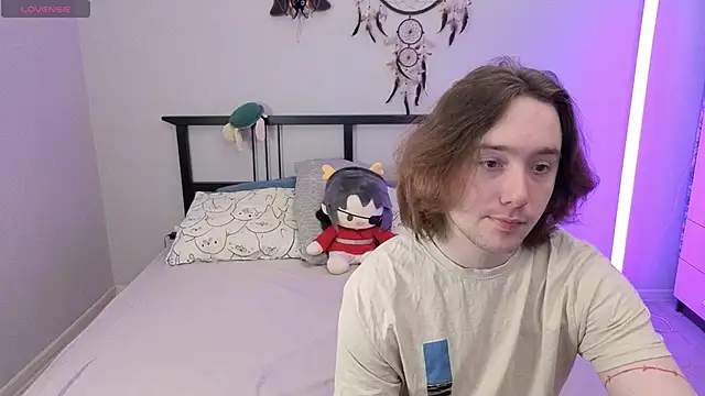 ellen and danny online show from February 25, 5:11 pm