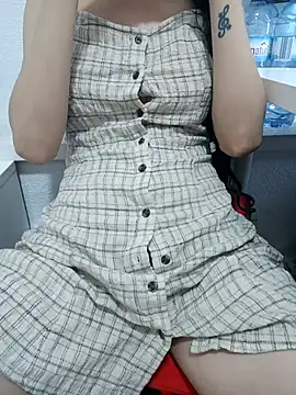 Snapshot of lolitaportugal23 chatting on July 3, 2:01 pm lolitaportugal23 online show from July 3, 2:01 pm