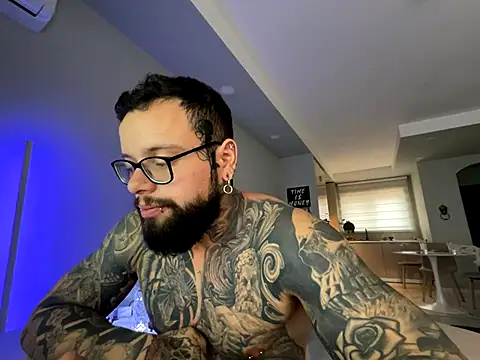 Snapshot of natevillage chatting on December 3, 7:05 am natevillage online show from December 3, 7:05 am