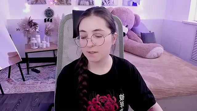 VirtuallVoyant online show from March 6, 10:56 am