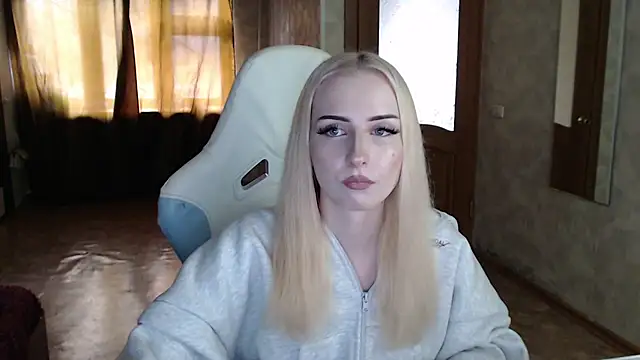 Cutti Crystal online show from April 14, 12:11 pm