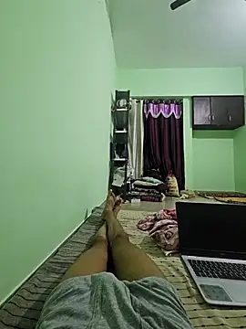 Snapshot of SubGeet chatting on September 9, 6:40 pm SubGeet online show from September 9, 6:40 pm