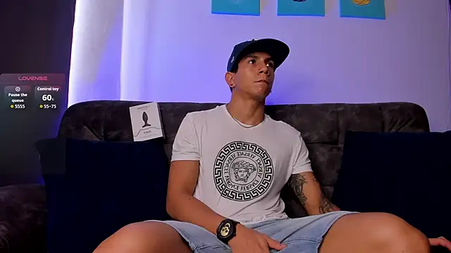 j deex online show from November 26, 6:31 pm