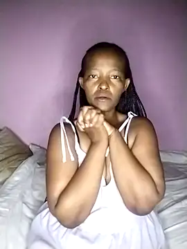 curvyyyyBabe online show from November 29, 7:39 pm