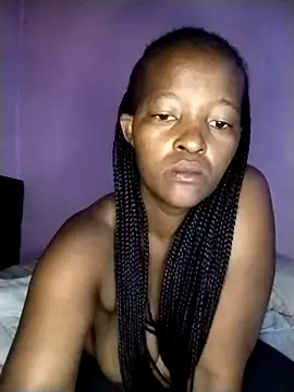 curvyyyyBabe online show from December 2, 9:10 pm