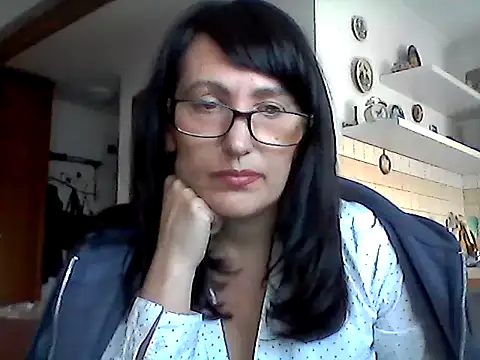 Elena48324 online show from April 10, 11:04 am