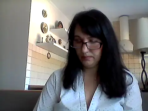 Snapshot of Elena48324 chatting on May 3, 9:04 am Elena48324 online show from May 3, 9:04 am