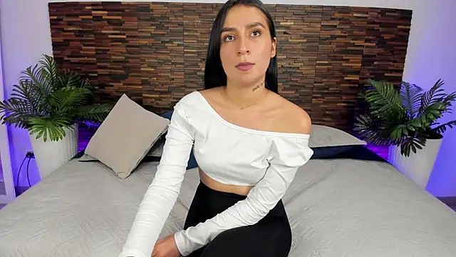 debra win online show from November 25, 6:02 am