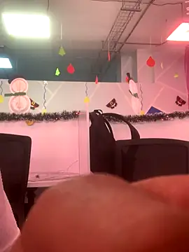 malek xarx  online show from November 29, 3:15 pm