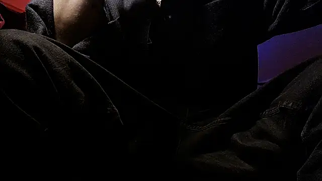 Snapshot of malek_xarx_ chatting on March 29, 3:17 am malek xarx online show from March 29, 3:17 am