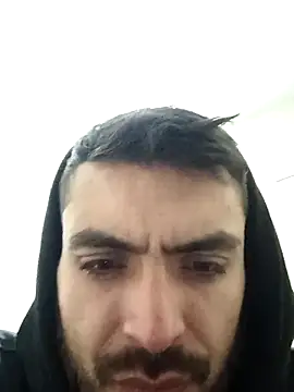 Snapshot of malek_xarx_ chatting on April 29, 3:32 am malek xarx online show from April 29, 3:32 am