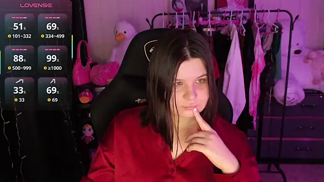 Snapshot of AmyVibess chatting on April 25, 6:05 pm AmyVibess online show from April 25, 6:05 pm
