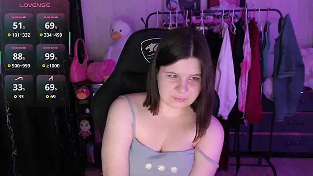 Snapshot of AmyVibess chatting on April 30, 7:09 pm AmyVibess online show from April 30, 7:09 pm