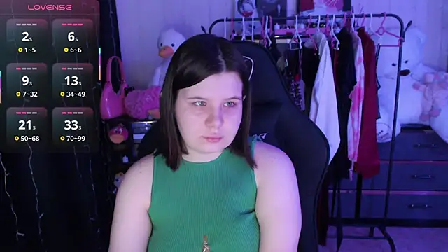 Snapshot of AmyVibess chatting on May 5, 6:16 pm AmyVibess online show from May 5, 6:16 pm