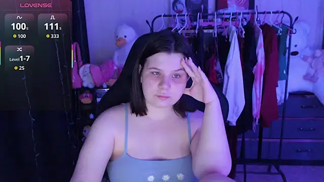 Snapshot of AmyVibess chatting on May 23, 6:12 pm AmyVibess online show from May 23, 6:12 pm