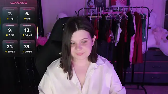 Snapshot of AmyVibess chatting on June 4, 6:14 pm AmyVibess online show from June 4, 6:14 pm