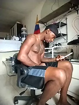 Jhoan Simply online show from February 13, 11:50 am