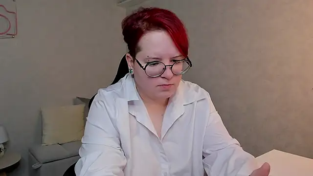 Michelle Wilsson online show from November 8, 7:52 am