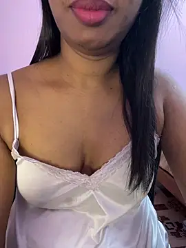 tamil Aarathi online show from February 4, 5:52 pm