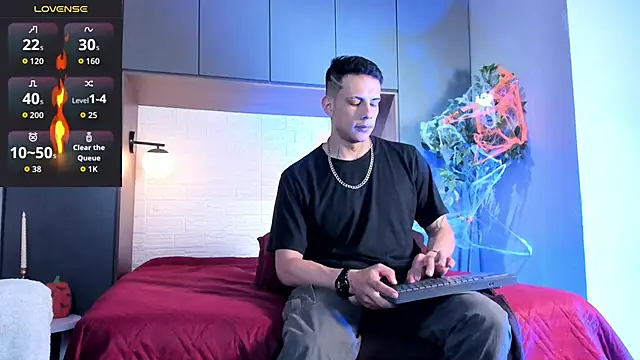 Dustin Sonne online show from October 28, 3:43 am