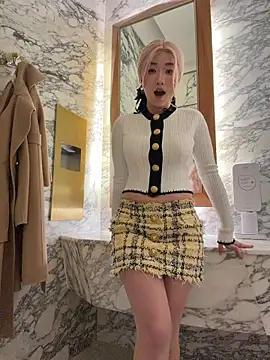 winter11 online show from March 2, 7:37 am