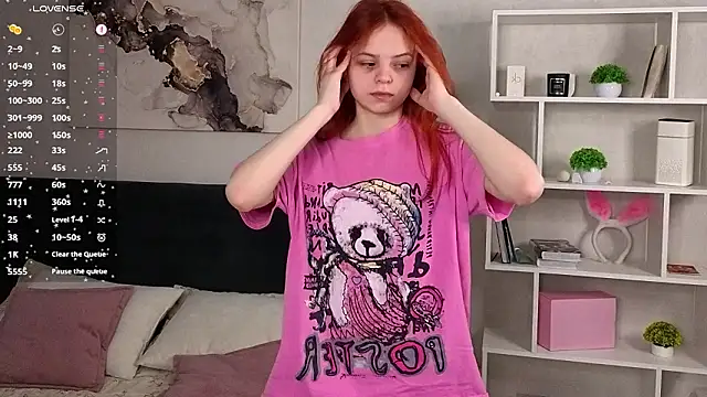 SynnoveBann online show from March 15, 1:11 am