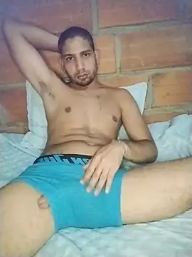 ashtoncooperr online show from March 9, 7:51 pm