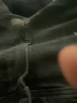 Snapshot of hue-g-rection chatting on February 14, 4:59 pm hue-g-rection online show from February 14, 4:59 pm