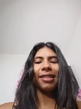 Snapshot of NovaTemptress chatting on June 7, 9:29 pm NovaTemptress online show from June 7, 9:29 pm