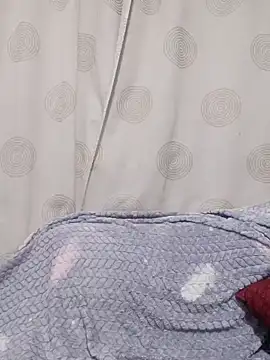 Snapshot of linakhalifa chatting on April 9, 11:54 pm linakhalifa online show from April 9, 11:54 pm