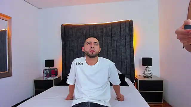 Lushian  online show from January 18, 5:28 pm