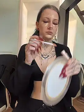 Seductively4 20 online show from March 3, 9:15 am