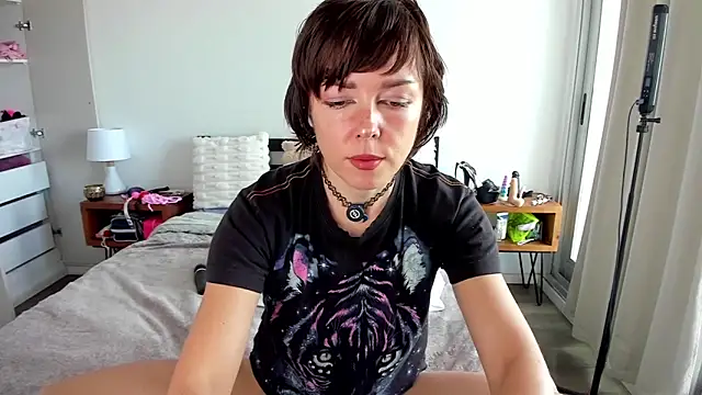 Snapshot of FantasticSonya chatting on May 4, 4:58 pm FantasticSonya online show from May 4, 4:58 pm