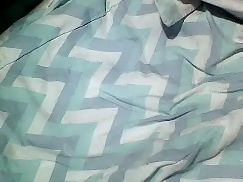 Snapshot of 20cmloiro chatting on January 12, 7:46 am 20cmloiro online show from January 12, 7:46 am