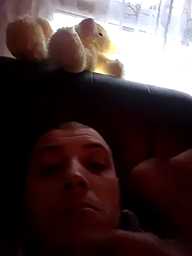 kisspussy1993 online show from February 23, 7:06 am