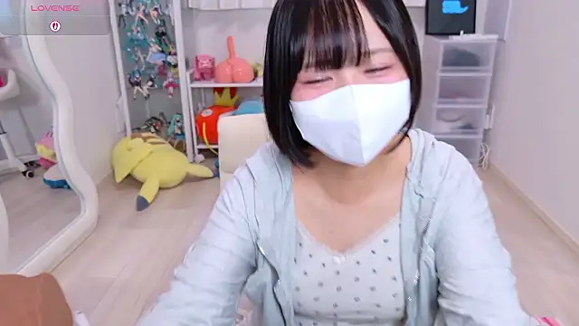 Snapshot of chii_chan_o0 chatting on June 6, 6:18 am chii chan o0 online show from June 6, 6:18 am