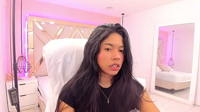 samantaa shy online show from April 7, 2:23 am