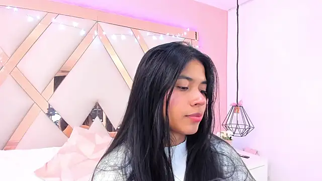 Snapshot of samantaa_shy chatting on May 31, 3:04 am samantaa shy online show from May 31, 3:04 am