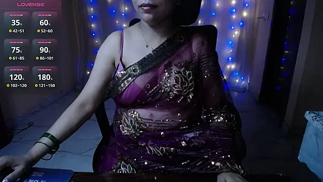 Snapshot of Divvya_ chatting on July 1, 7:02 pm Divvya online show from July 1, 7:02 pm