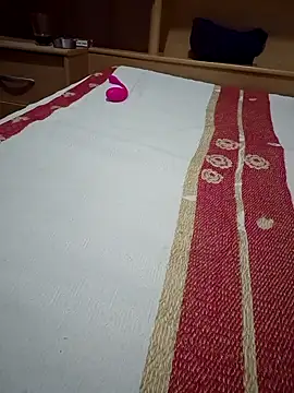 Ivaemi1 online show from March 31, 6:47 am