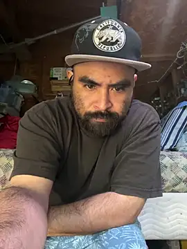 Snapshot of Jonathanfrom420 chatting on February 17, 9:06 am Jonathanfrom420 online show from February 17, 9:06 am